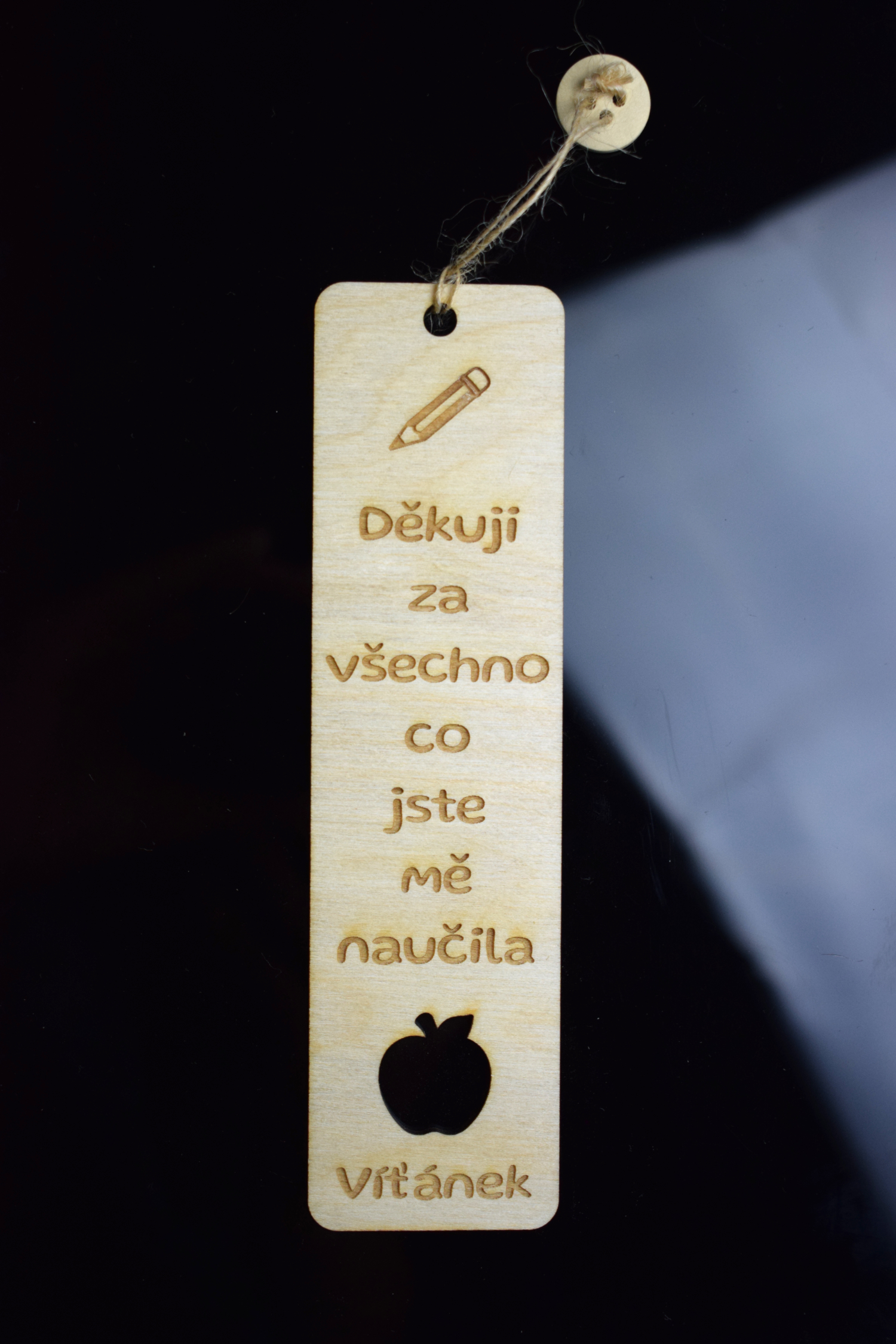 dřevěná záložka do knížky - pro učitelku